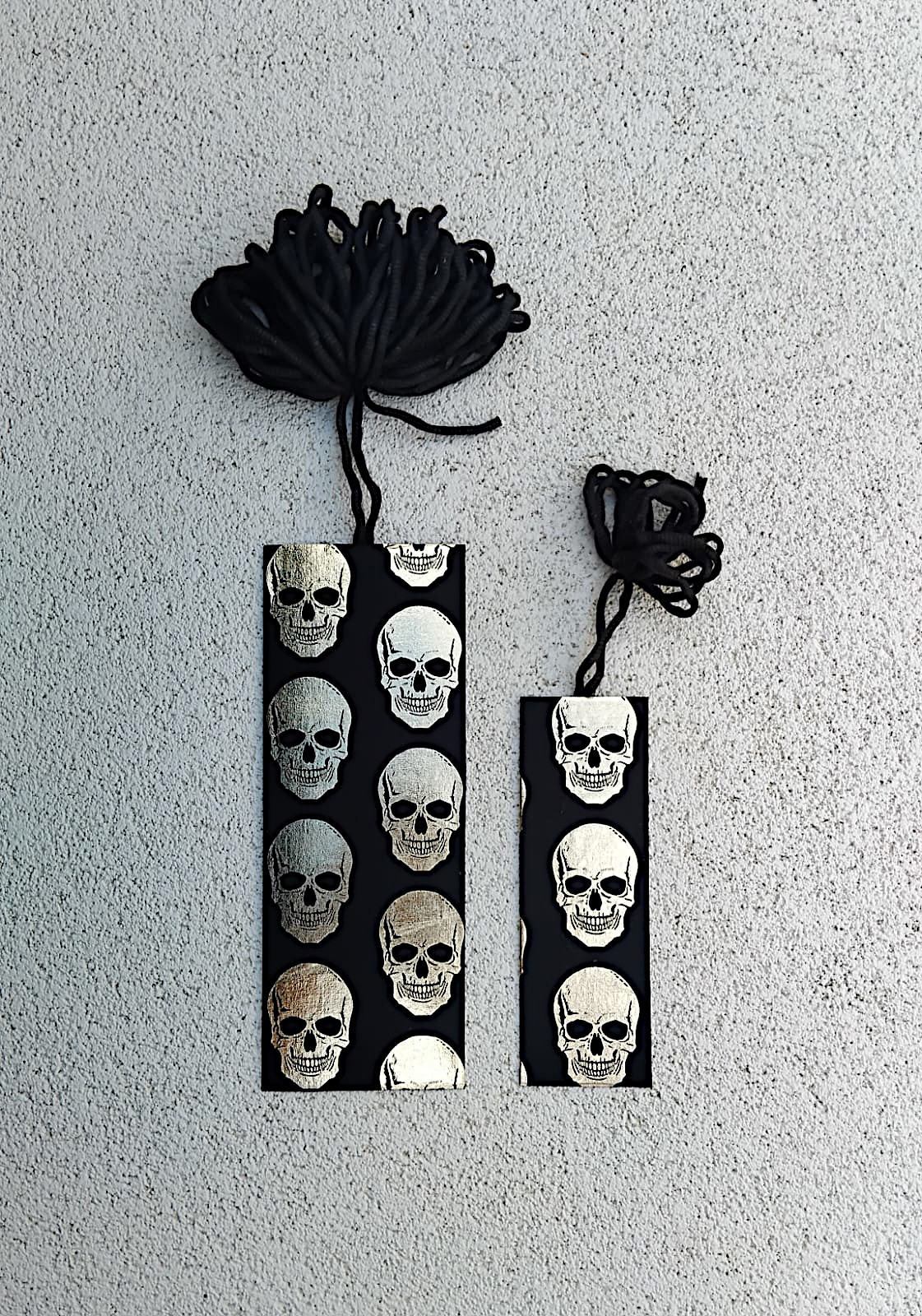 Shimmering Skulls - Image 1