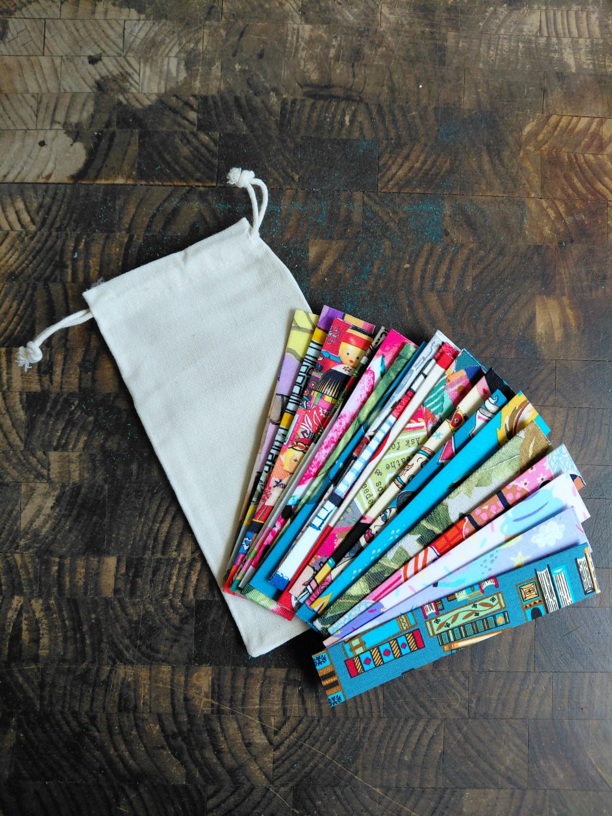 Assorted Mini Bookmarks 20 pack - Image 3