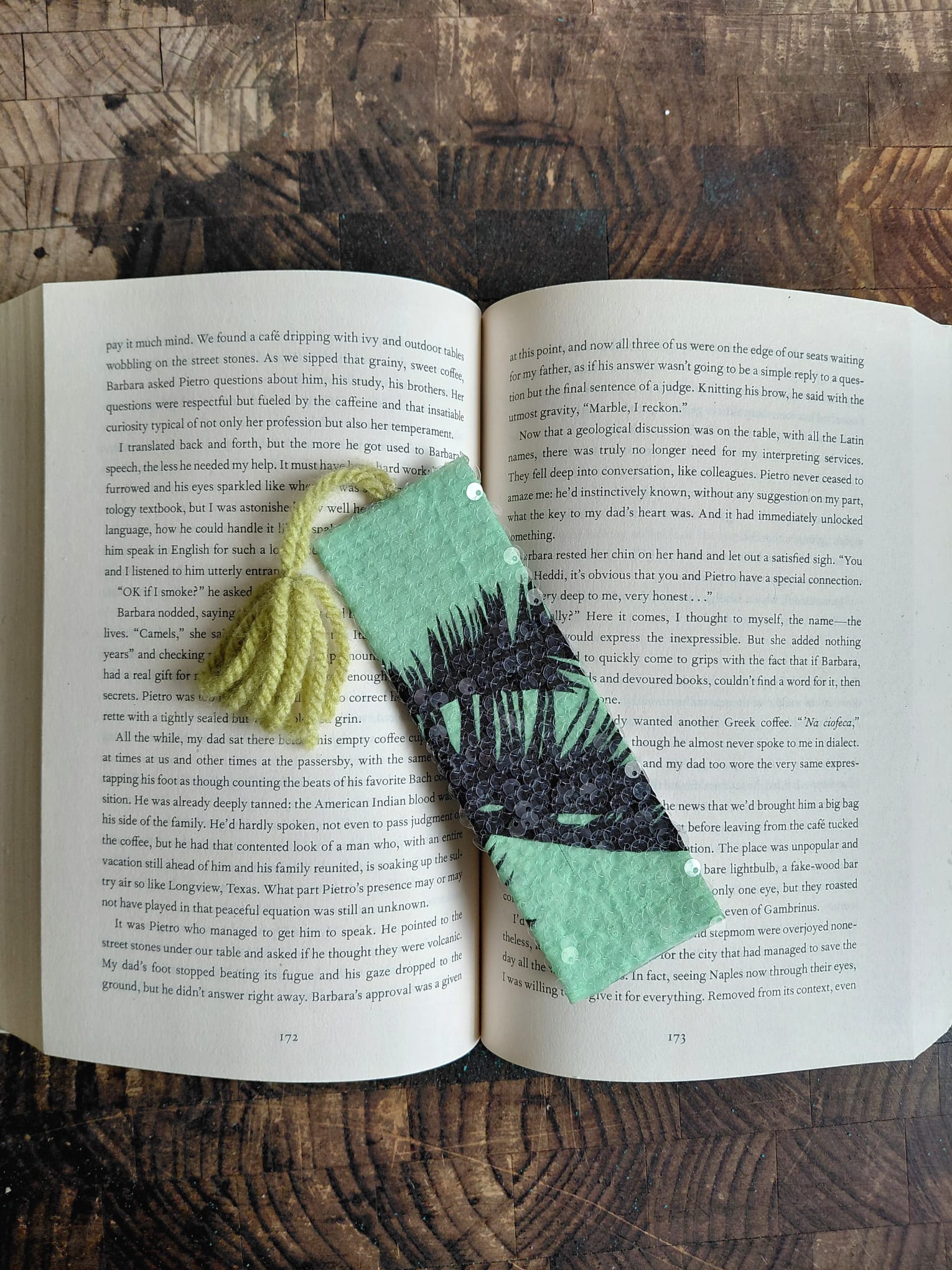 Green & Black Sequins - Image 1