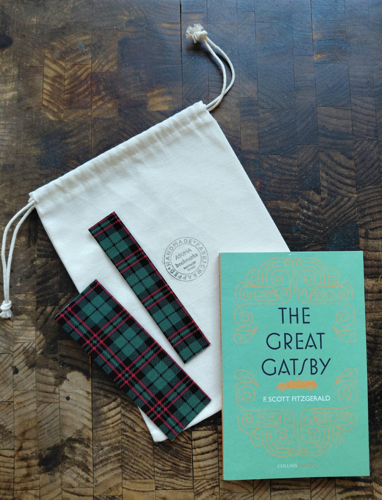 The Great Gatsby Book & Bookmark Gift Set - Image 2